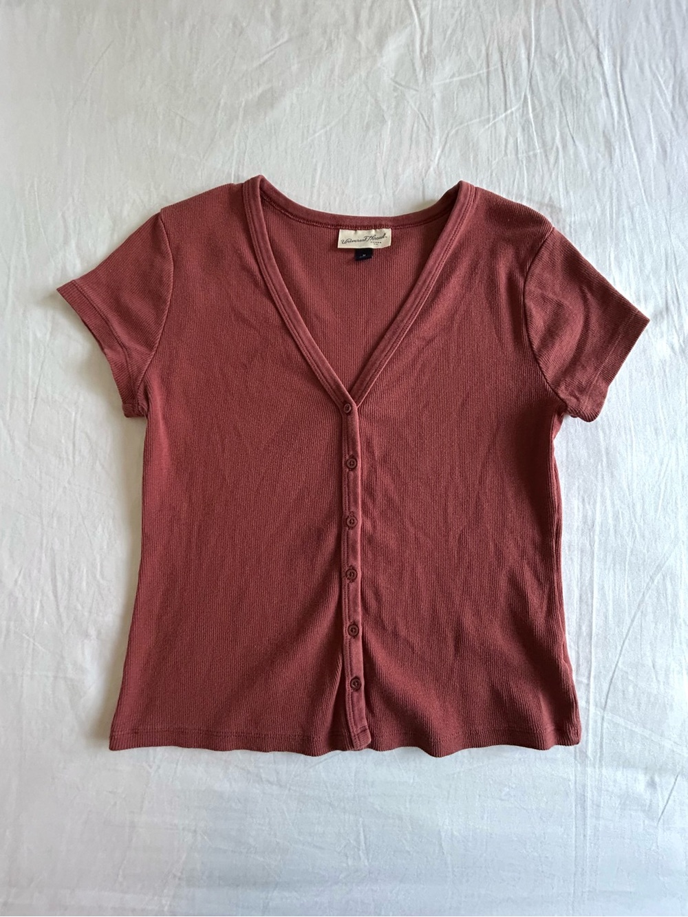 Universal Thread Ribbed V-Neck Button Down Tee